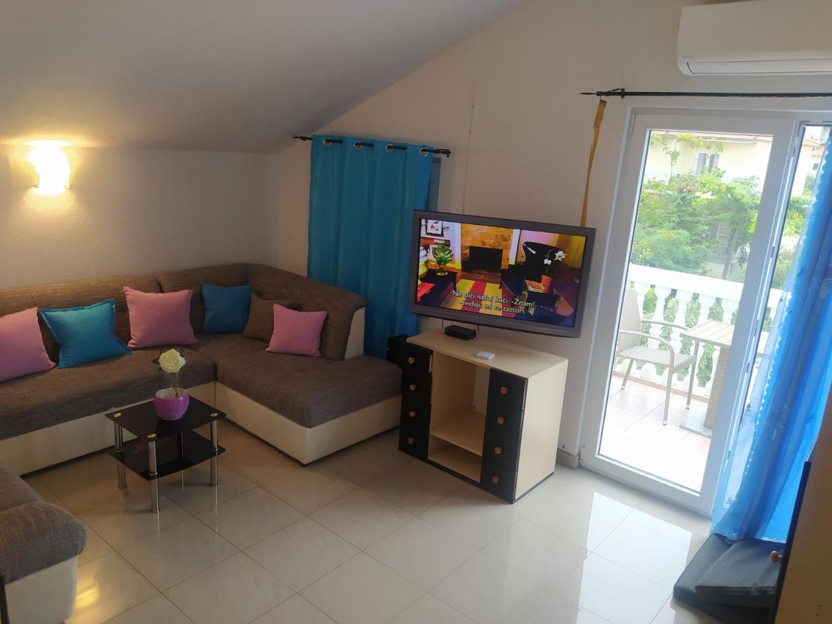 Apartmani Trubi 3 Vodice Exterior photo